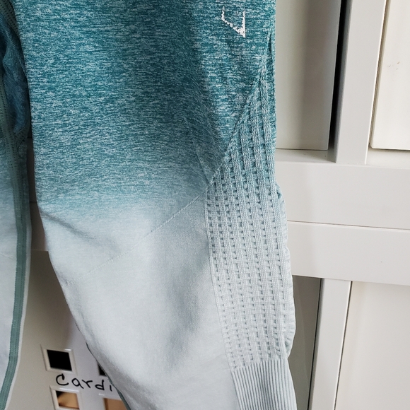 GYMSHARK Ombre Women’s Legging Size Small - Picture 6 of 9